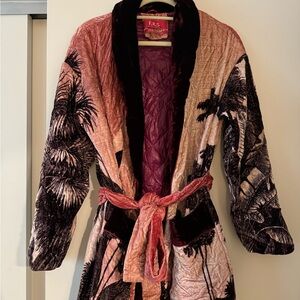 Amazing Vintage Robe
